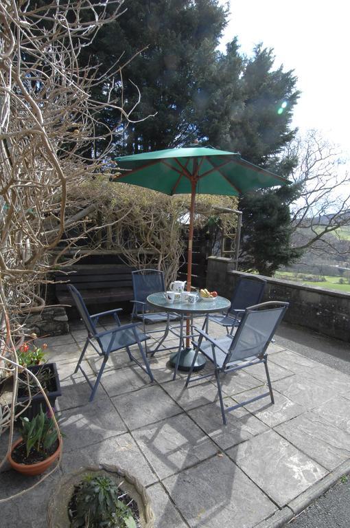Dwy Olwyn Hotel Dolgellau Exterior foto